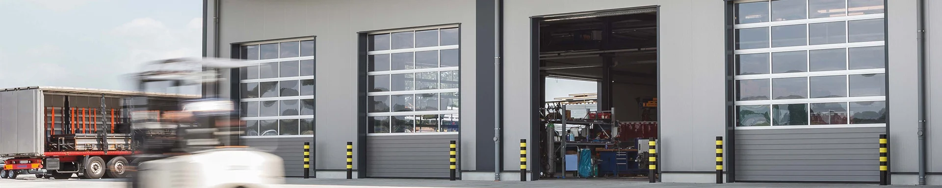 Rūpniecības durvis